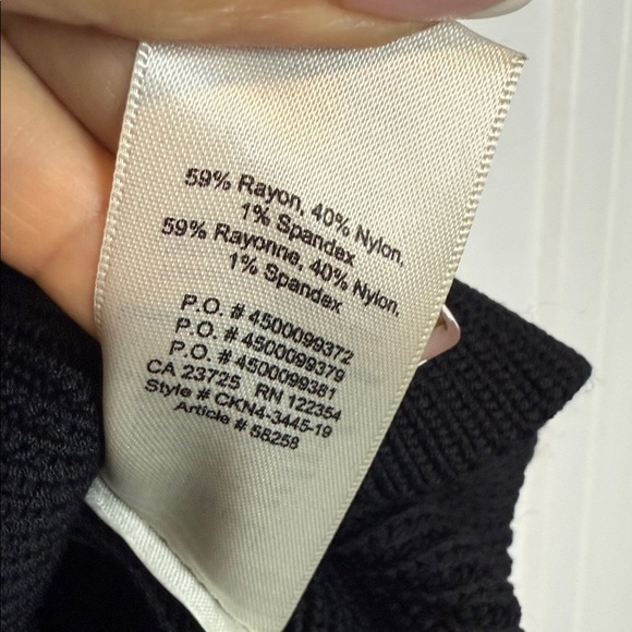 Aritzia Wilfred Black Ribbed knit halter Top fits XS/small - med - Picture 5 of 5